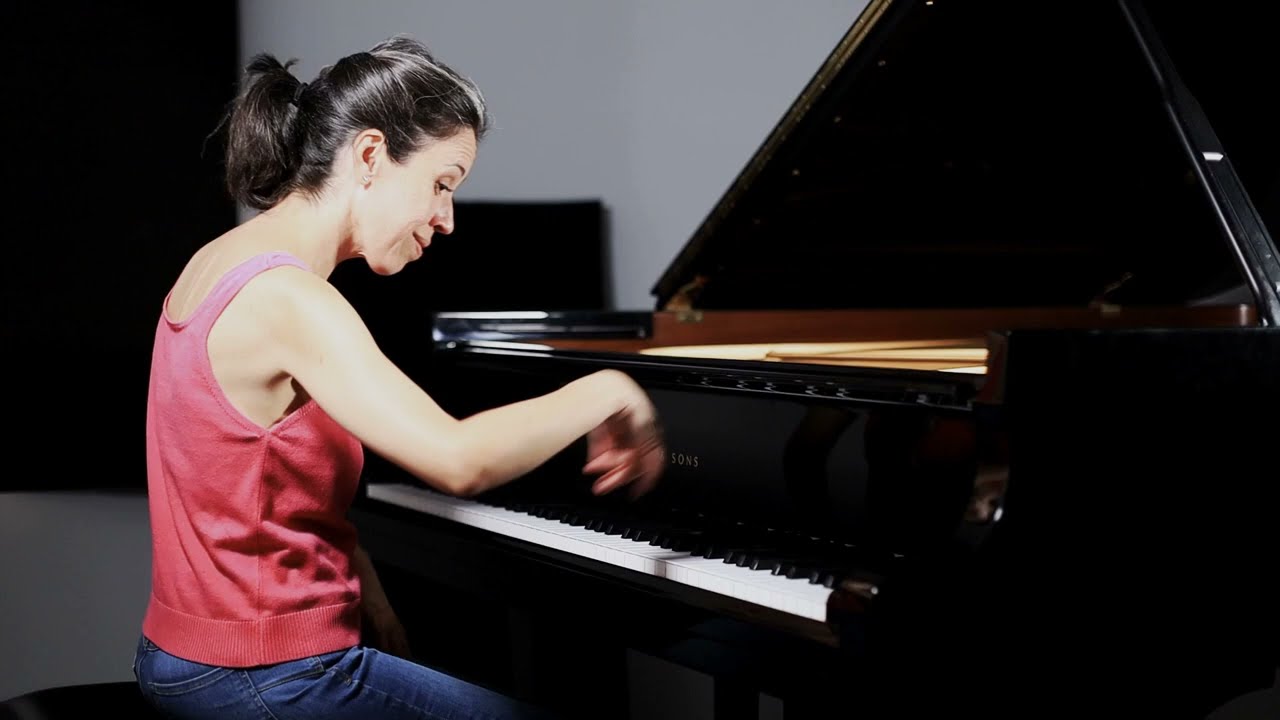 Chopin - Préludes Op. 28 No.10 & 11 ALBA VENTURA