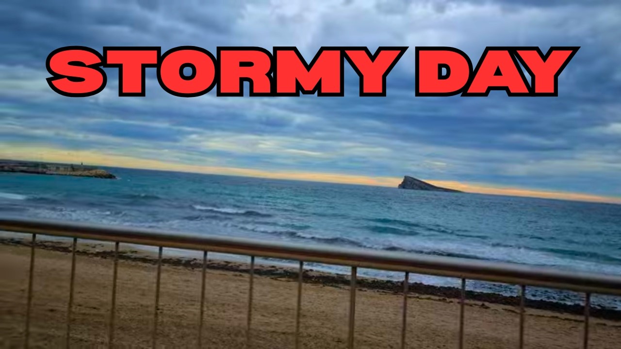 PONIENTE BEACH - ROUGH SEA - RED FLAG DAY #benidorm #poniente #beach