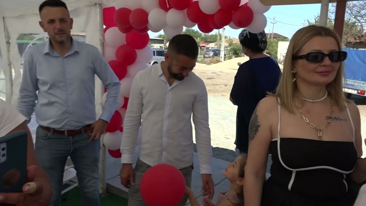 Nunta si botez, Adrian & Simona Rosu, by. Nedelcu Nicusor, cameramanul.