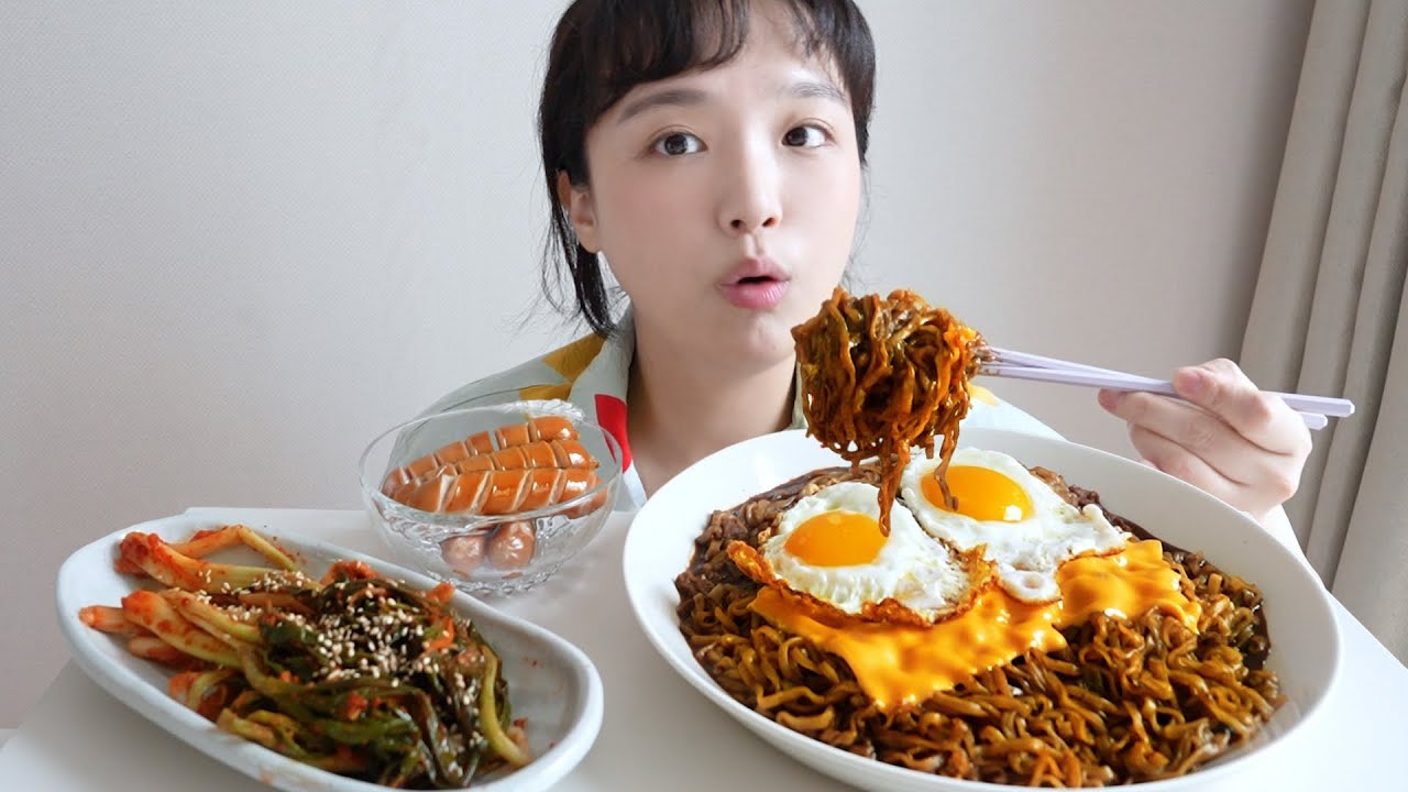 짜파게티 더 블랙 짜계치 먹방🤎🍳식중독에서 살아 돌아온 나도 등장...🥹REALSOUND MUKBANG | Jjajang Ramyeon :D