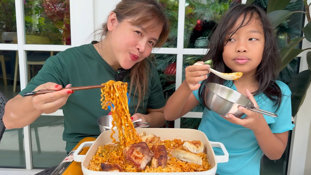 MY NIECE CHALLENGED ME FOR A MUKBANG AND WHAT HAPPENED NEXT IS FUNNY | SAMYANG CARBONARA