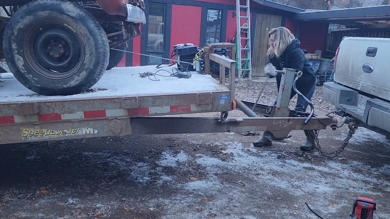 Unloading the Scout Terra from Rust Bros.