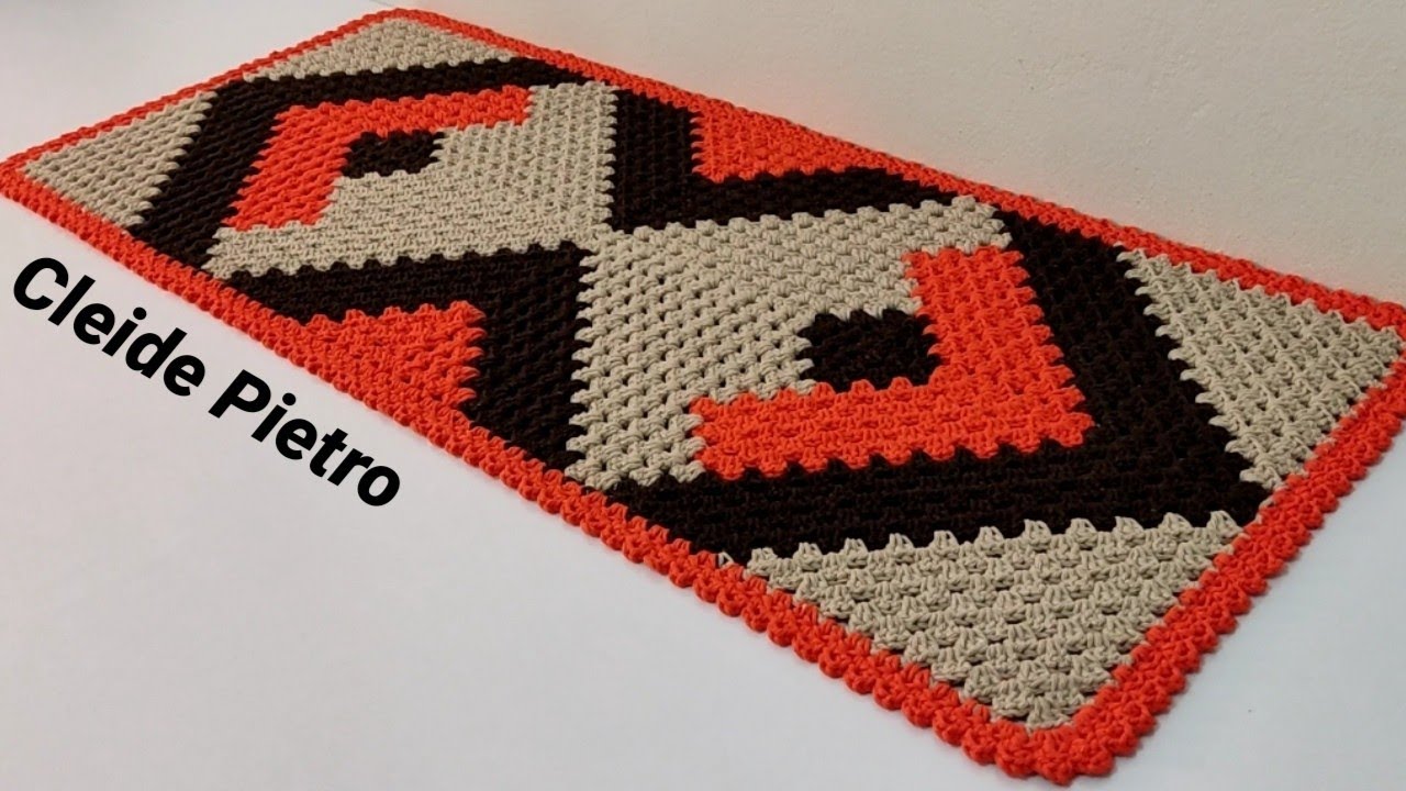 Tapete Patchwork em crochê de barbante