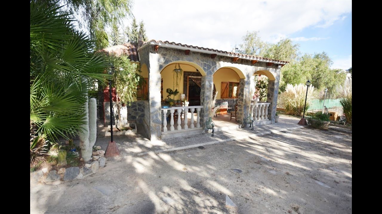 RICOTECASITA