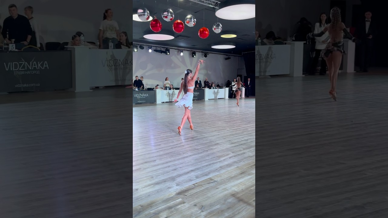 Samba😍🤯 #concert #vocal #music #live #dance #dancer #latin #latindance #competition #viralvideo