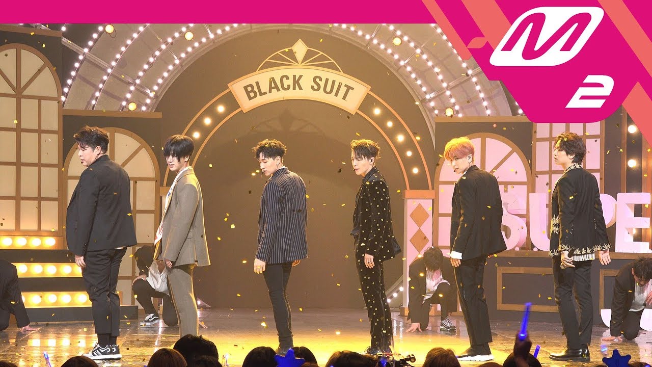 [MPD직캠] 슈퍼주니어 직캠 4K 'Black Suit' (SUPER JUNIOR FanCam) | @MCOUNTDOWN_2017.11.9