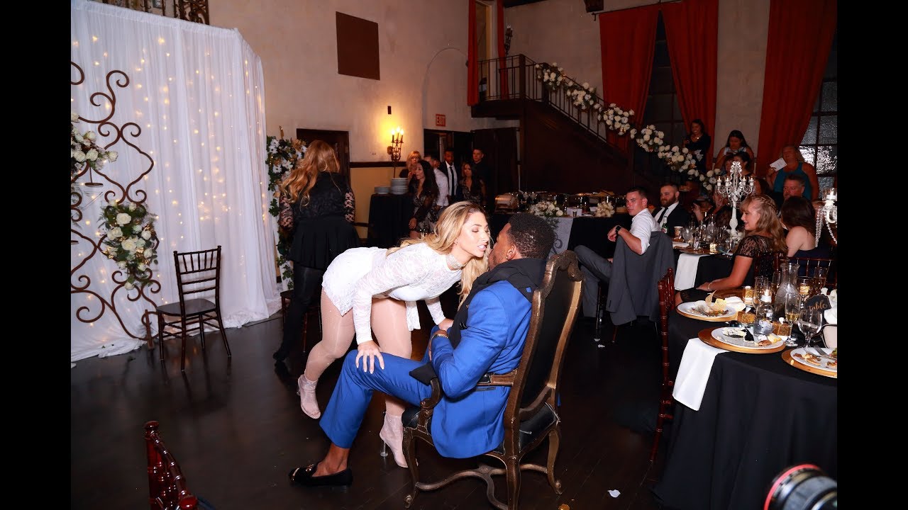 BEST SURPRISE WEDDING DANCE!