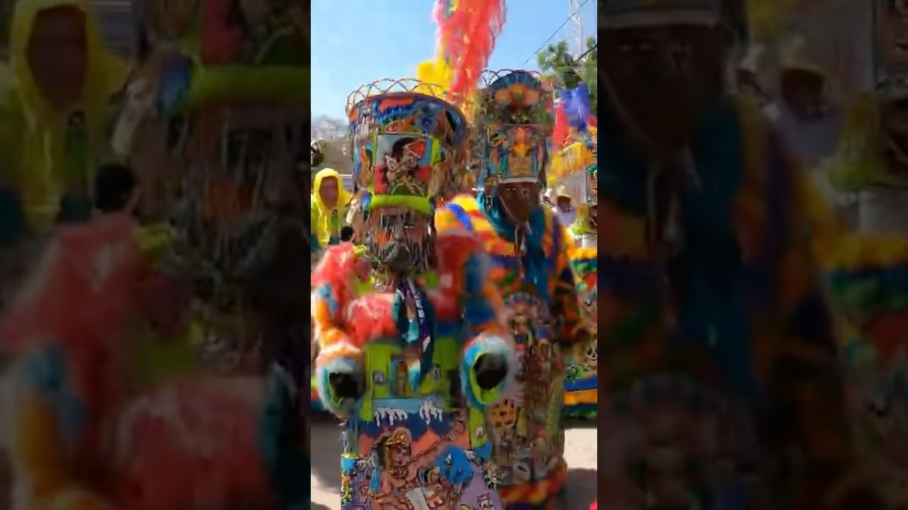 Chinelos de Yautepec, Morelos de visita en Piaxtla, Puebla 🇲🇽❤️ #chinelos #carnaval #yautepec #mx