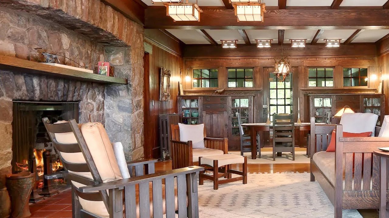 Furniture Maker Explained | Gustav Stickley at Auction