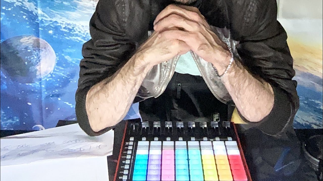 xAV - Kript Schism