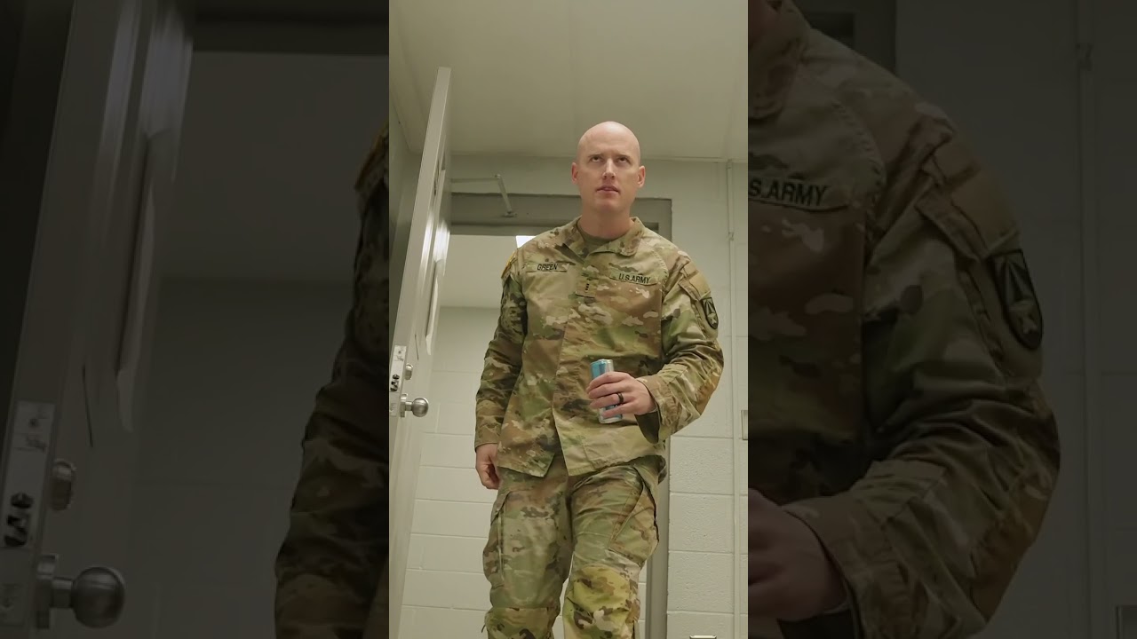 A rare sighting. #military #militaryhumor #army #warrantofficer ​⁠ #armylife @onexpunchxdad