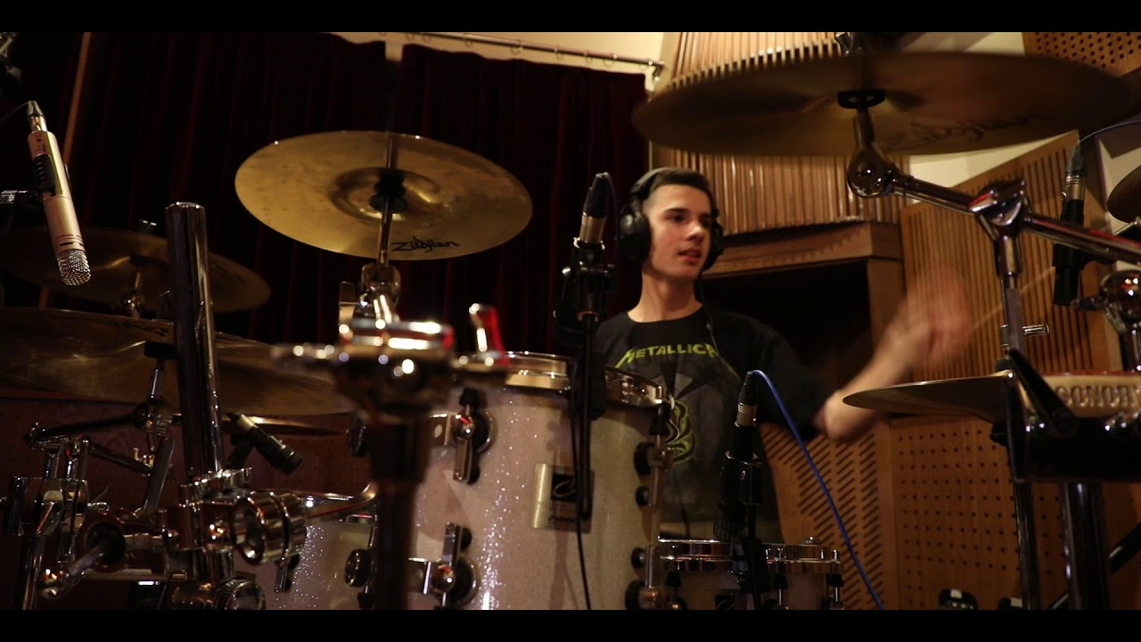 ALEKS THE DRUMMER - ENTER SANDMAN - METALLICA [ 16 YEAR OLD ]