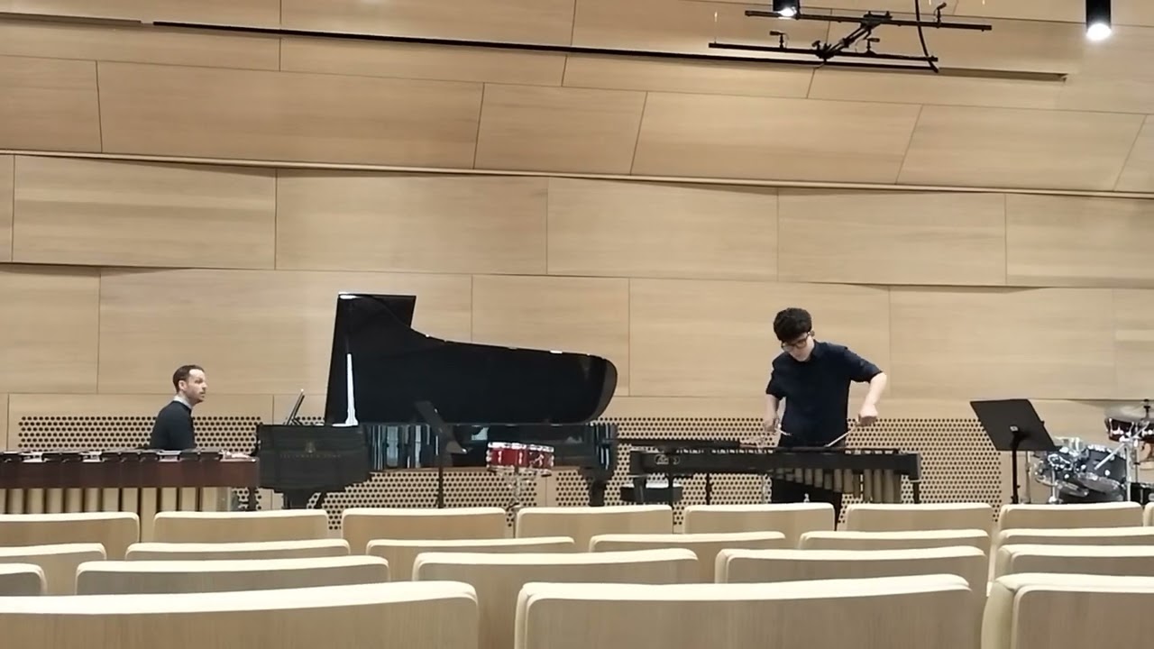 T. Habe - Ples Komarjev