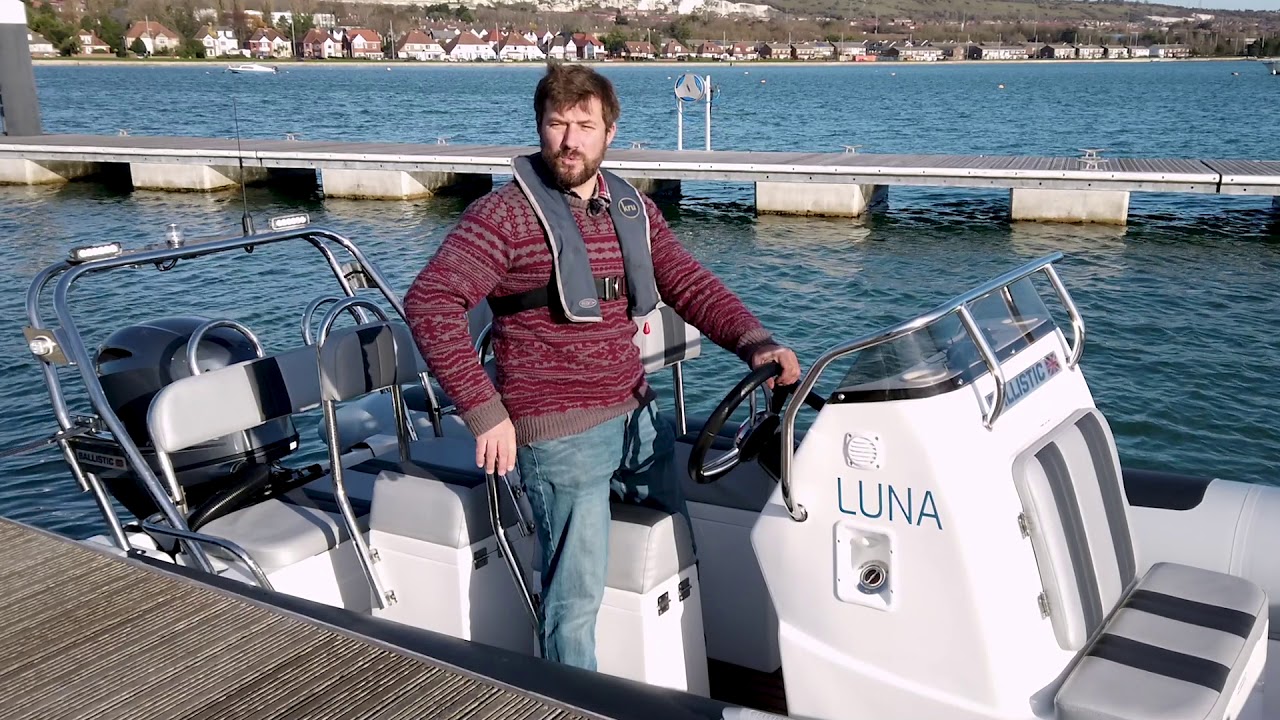 Jockey or bench seat when choosing a RIB boat?