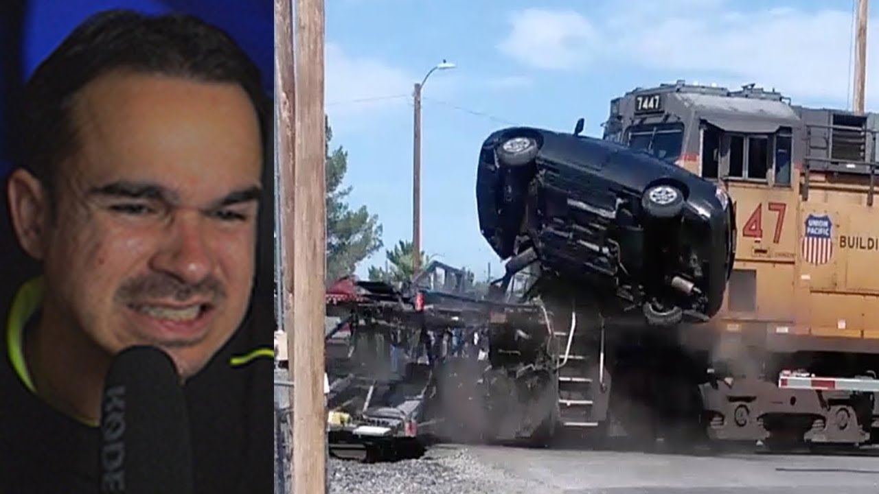 Ern&eacute; REACTS to the WORST CAR ACCIDENTS😱