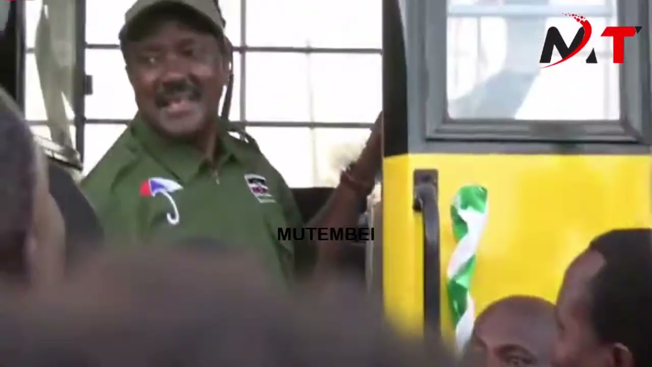 KALONZO BUYs BRAND NEW BUS TO MUMBUNI SECONDARY SCHOOL!!