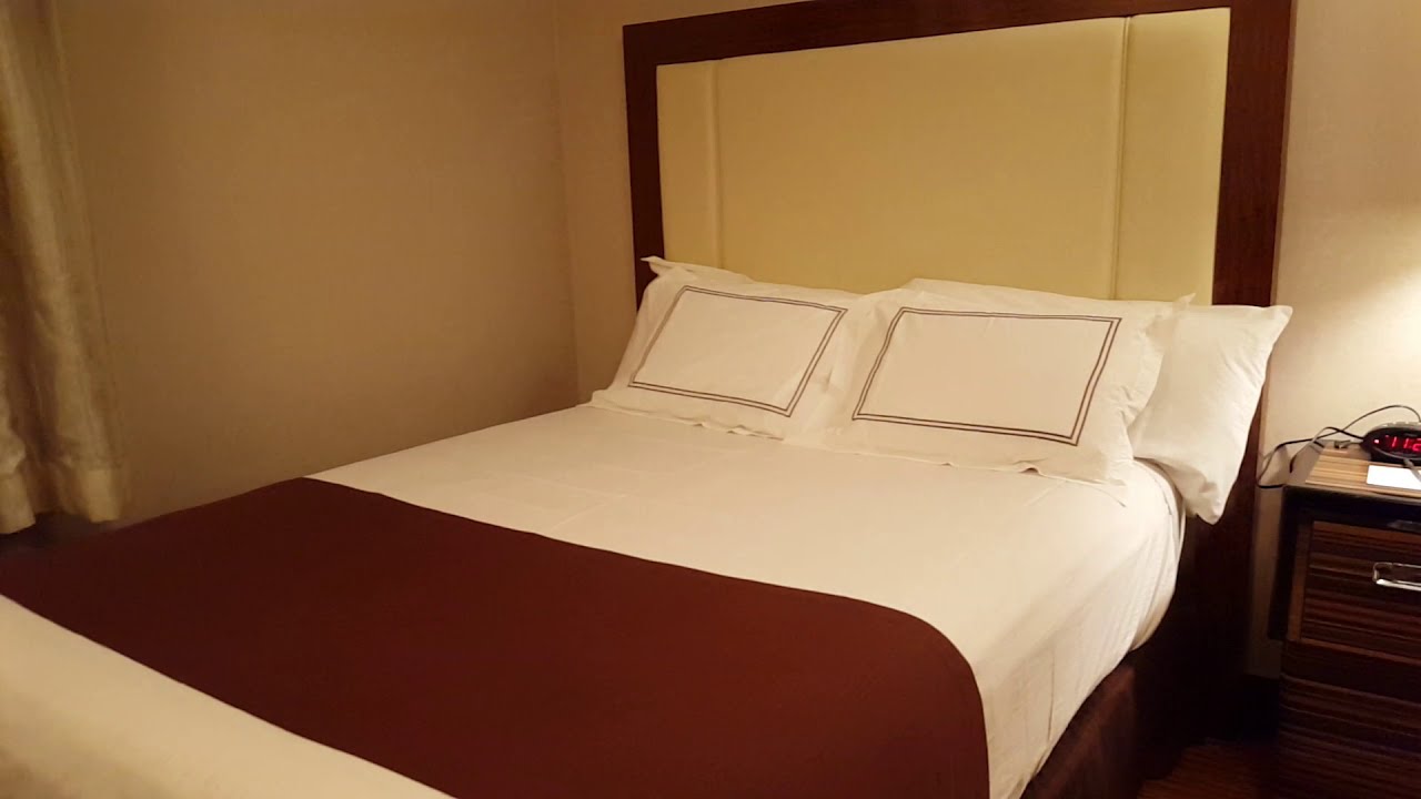 Hotel Room Tour: Peppermill Hotel & Casino, Wendover, NV