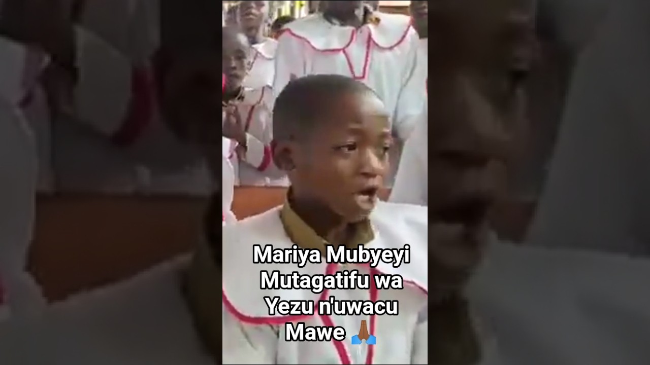Mariya Mubyeyi Mutagatifu wa Yezu n'uwacu, Mawe dusabire ku Mwana wawe. #choir #gospelmusic #music