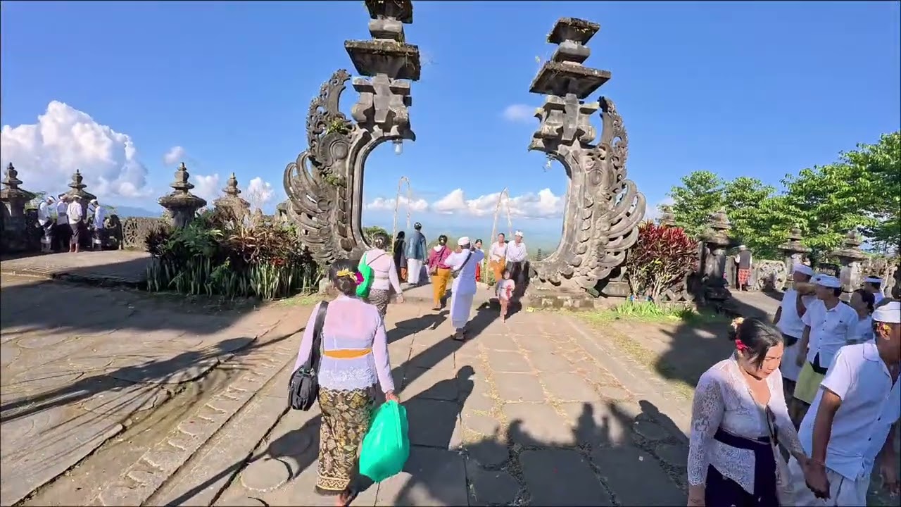Pura Gelap