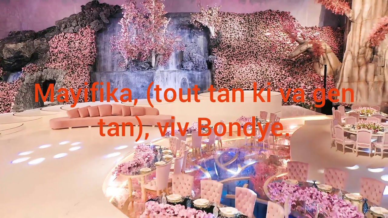 Mayifikat, m&egrave;si Bondye! (Se tout k&egrave; mwen kap chante lwanj ou). Musique avec paroles.