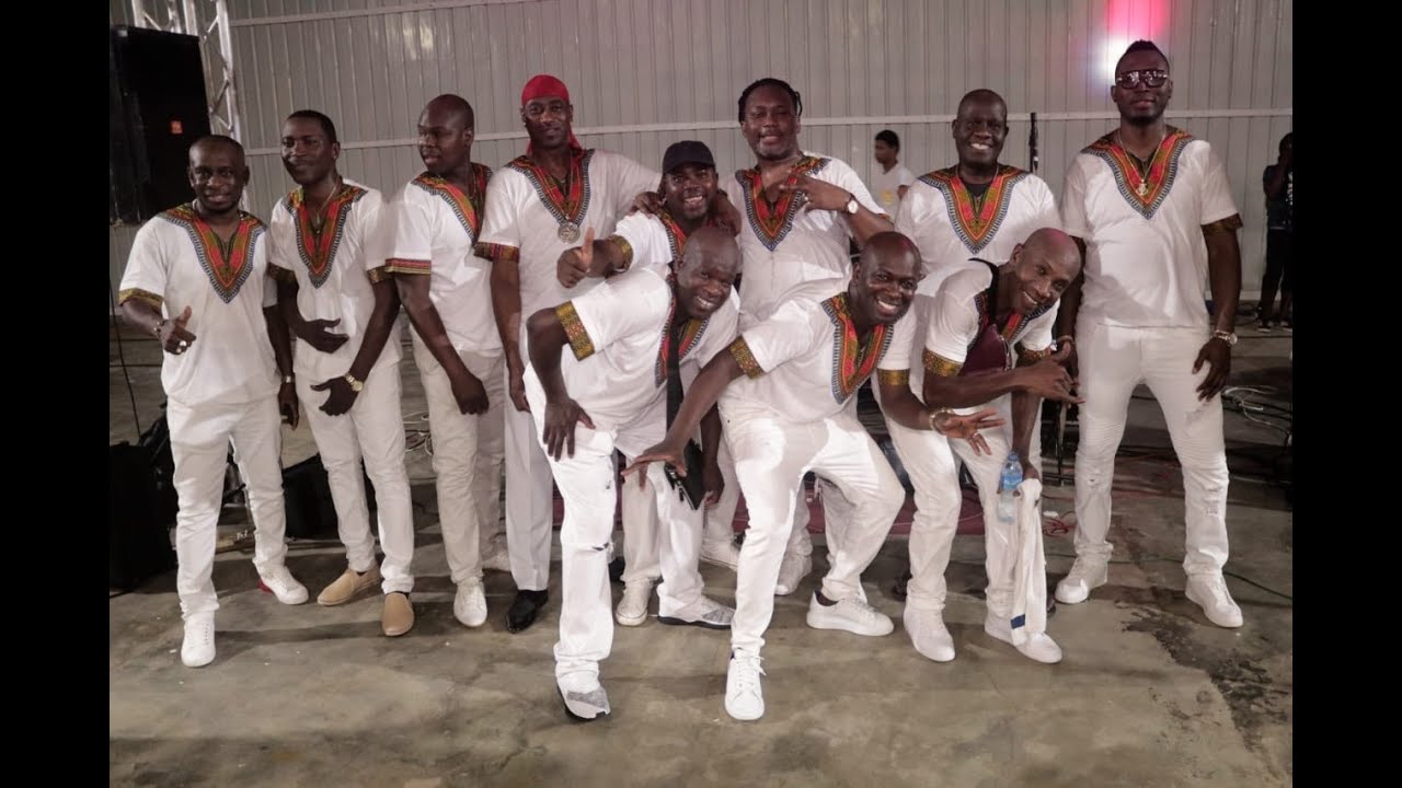 35 jaar bestaan Young Cosje Witte Lotus ( Suriname ) - Nooit eerder vertoonde Live Show beelden
