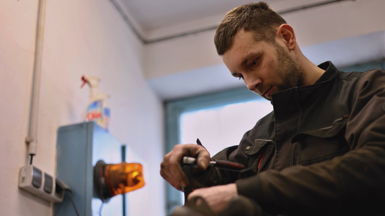 Stanislav Kos, opravář a kombajnér ZD Vysočina Želiv | Rok zemědělce