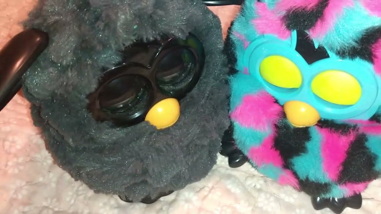 Repair a 2012 Furby and Furby boom: Motor, Tilt sensor, Speaker. | Plus: Washing fur and Teardown!