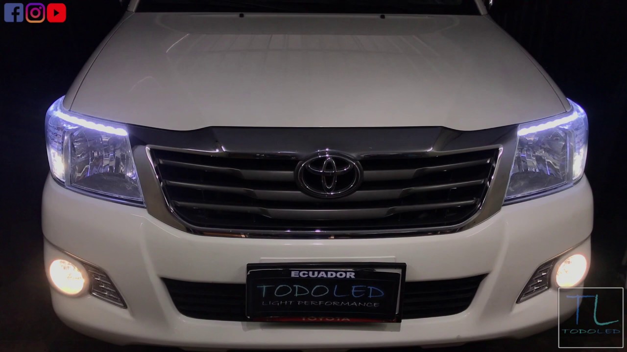 RETROFIT TOYOTA HILUX HEADLIGHTS LINEA LED DRL