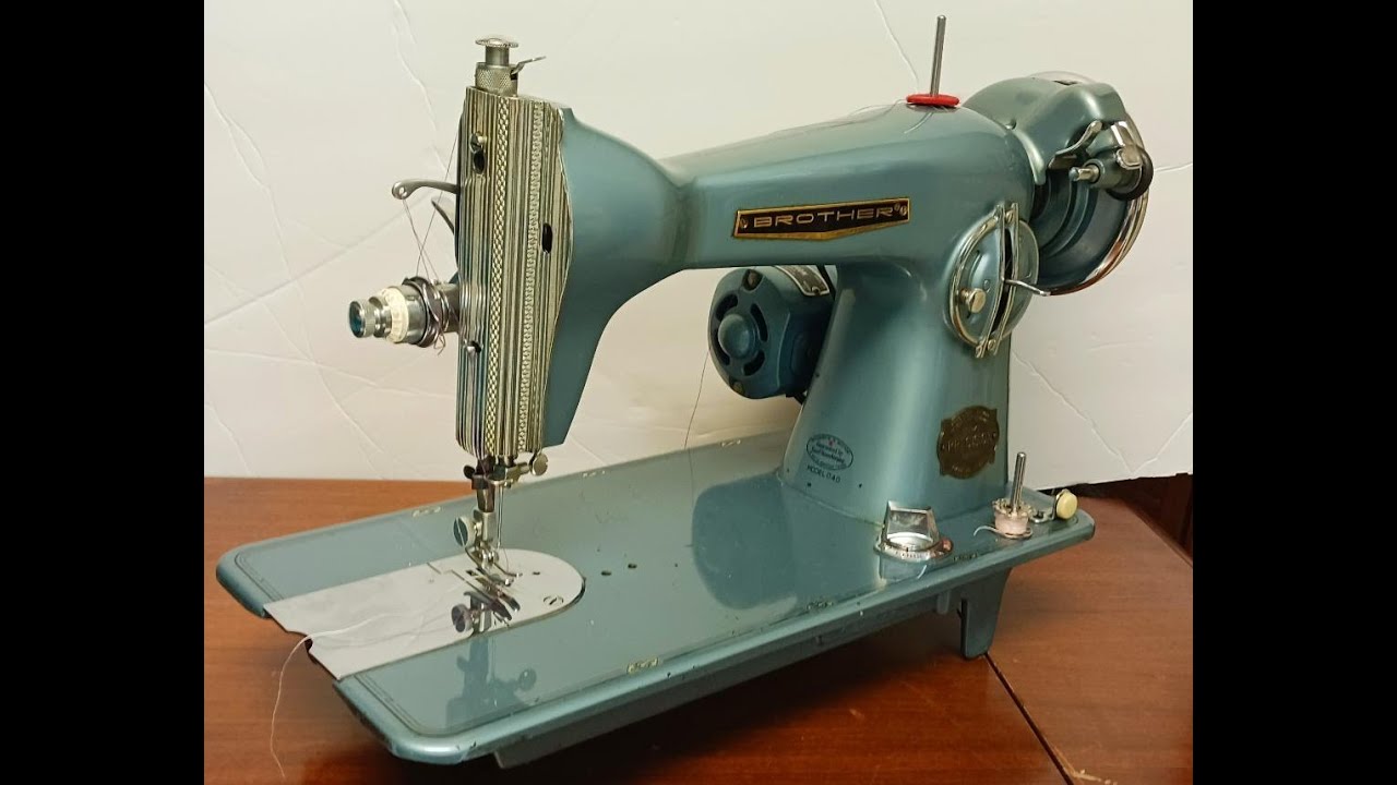 Vintage Blue Class 15 BROTHER Sewing Machine Like Singer Sew and Wind a Bobbin Sales Demo