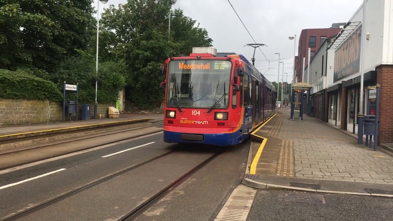 Sheffield Supertram 104 departs Infirmary Road with a Yellow Route Service to Meadowhall