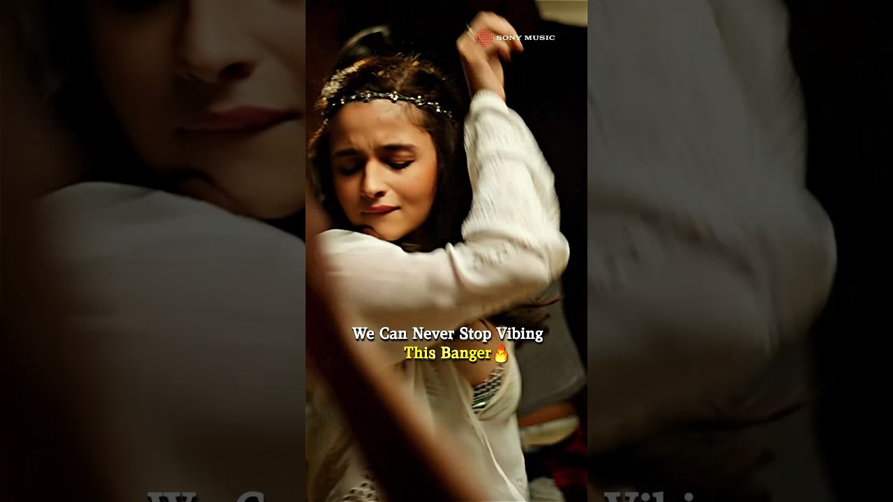 Kar Gayi Chull &ndash; The party anthem of the year! 🕺💃 #kargayichull #aliabhatt #sidharthmalhotra