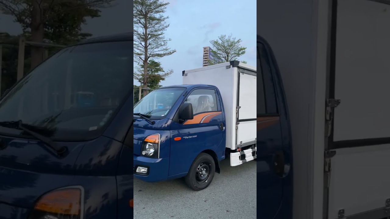 Xe tải 1.5 tấn Hyundai H150 thùng kín cánh dơi - Xe bán hàng lưu động 