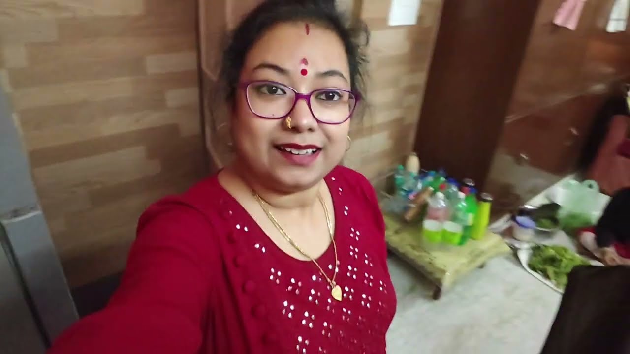 Aaj Notun Barir Chaad Dhalai Holo💕