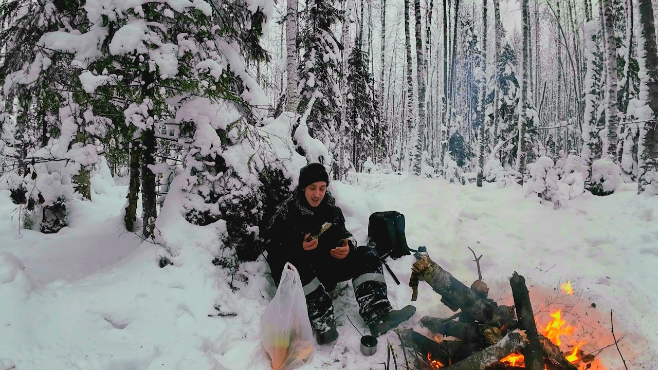 Больше 3х лет не могу сюда попасть! Пагода портится! Спасаюсь в лесу от ветра у костра! 