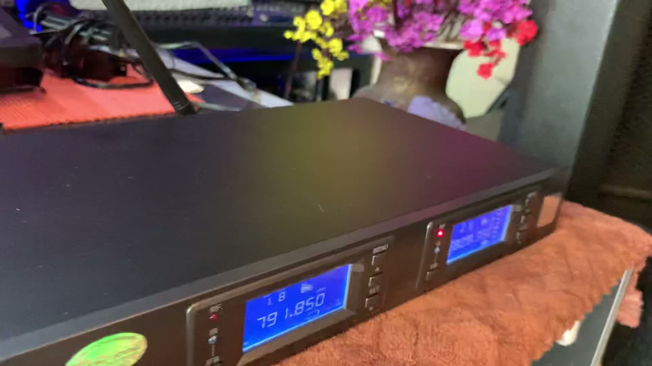 Nối sóng micro Musicwave 1600i