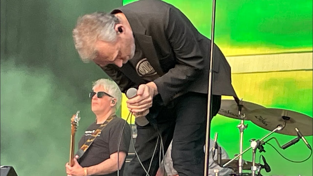 The Jesus and Mary Chain - All Things Pass / Degusta Fest Armilla - Granada 27/06/25