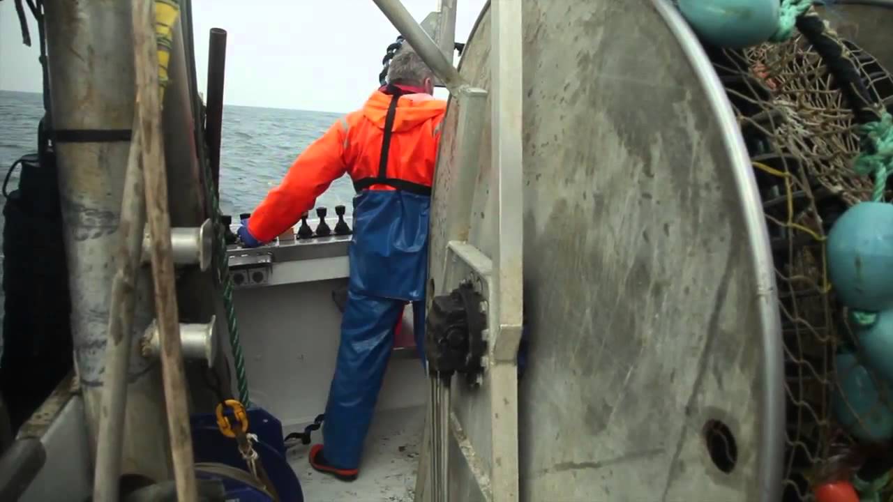 Fiskeri med trawl - Fiskerimetoder og sikker adf&aelig;rd