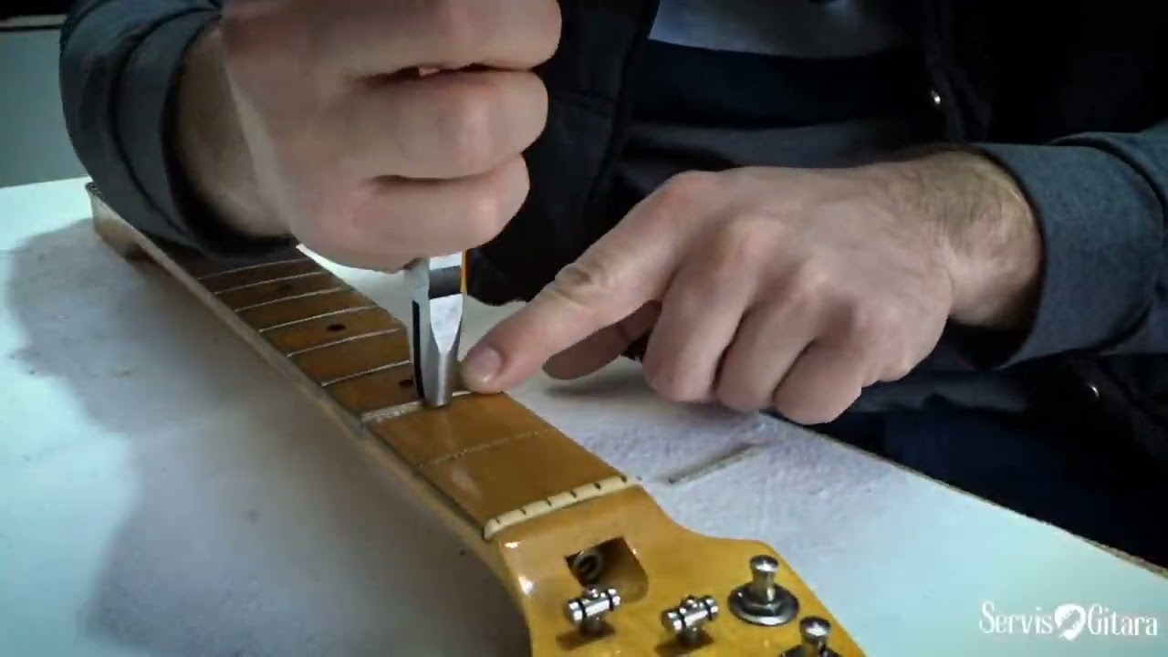 Zamjena pragova Godin USA električna gitara- Servis Gitara s.p. Goran Marić Srbac