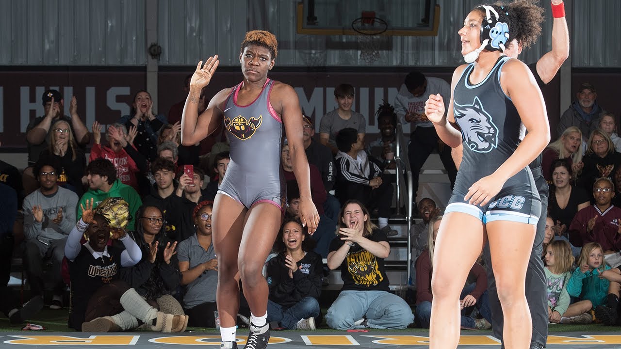 Indian Hills Women's Wrestling vs. Southeast - Highlights (11/19)