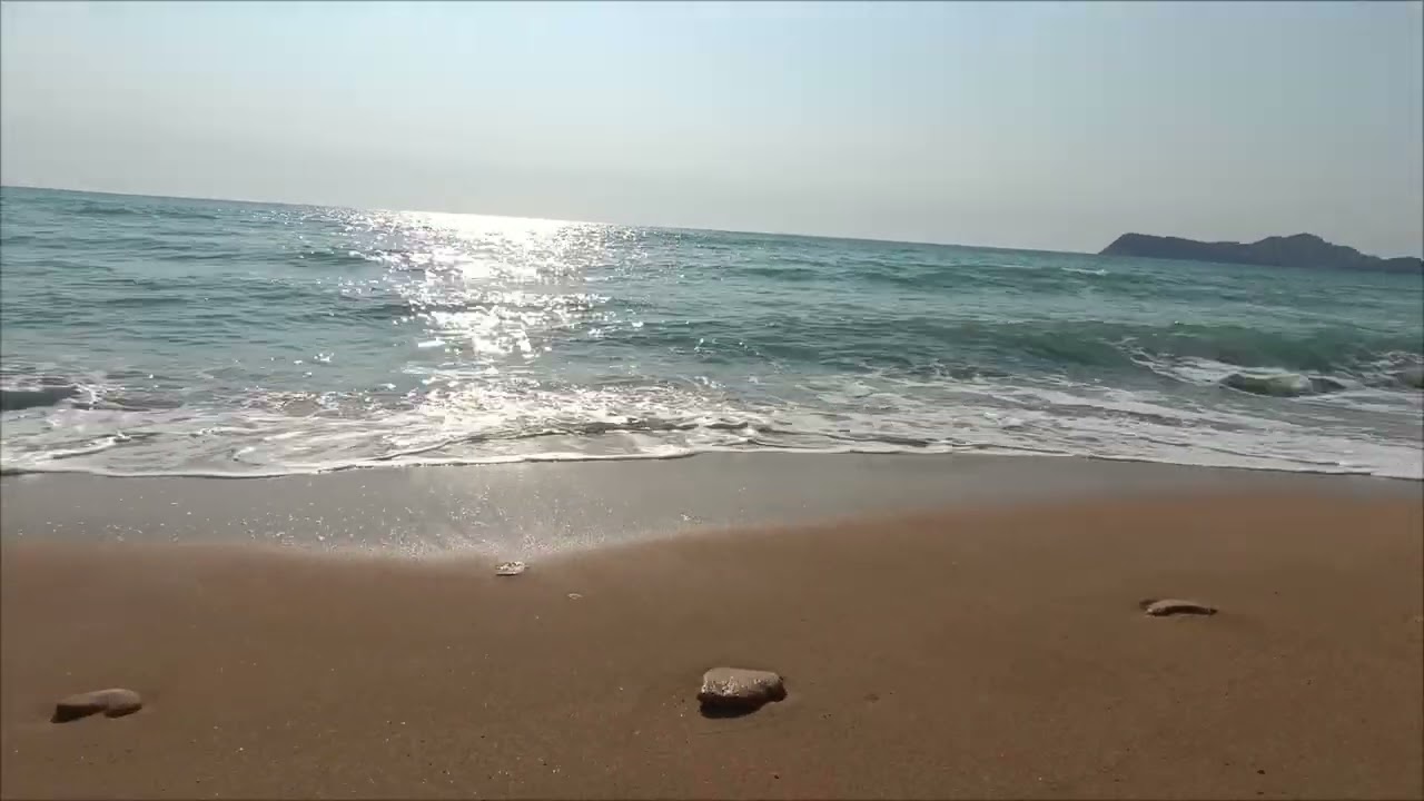 ASMR Beach Walk | Real Sea Sounds from Iran’s Southern Coast