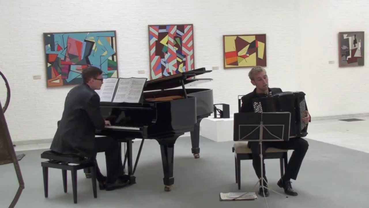 'In Liquid...' sonata for accordion & piano (2007) - Martin Lohse