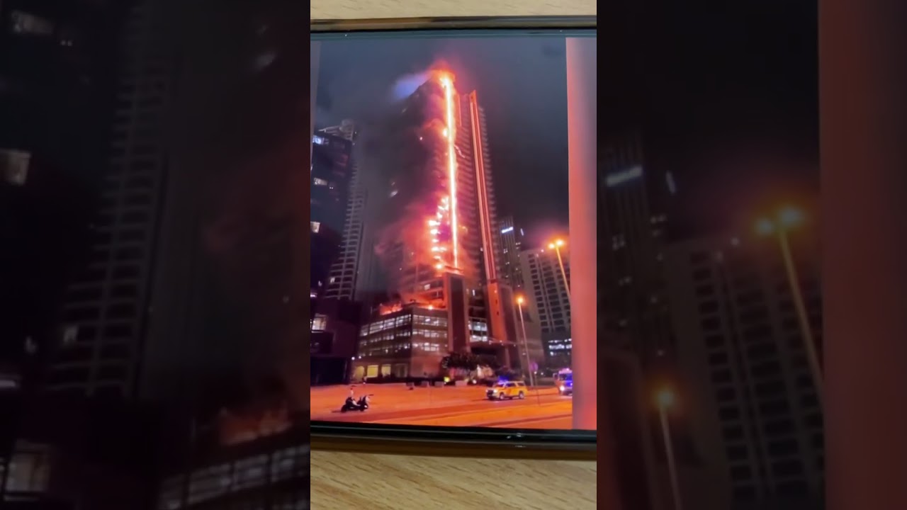 Emaar tower catches fire #dubai #emaar #emaardubai #emaarbeachfront #downtown #downtowndubai