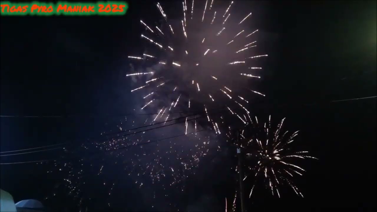 Sessão de Fogo na Festa Nossa Senhora da Ajuda 
