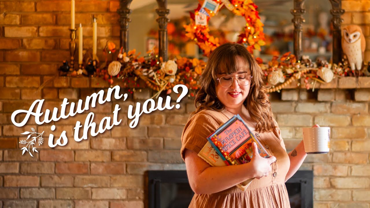 Welcoming Autumn at Home | Cozy Decorating, Baking & Seasonal Staples