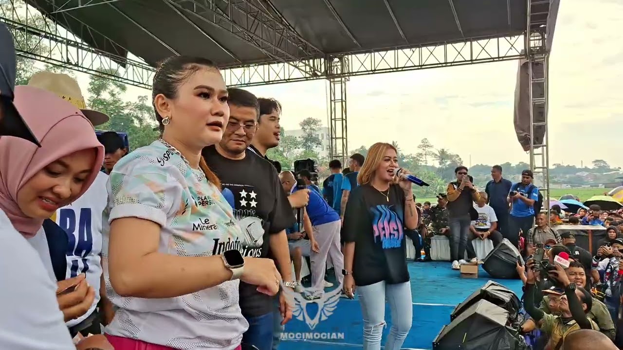 ADE ASTRID PERAYAAN PERSIB JUARA B2B