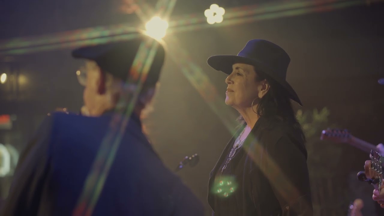 DJ & FUNK – Live Band + DJ Experience
