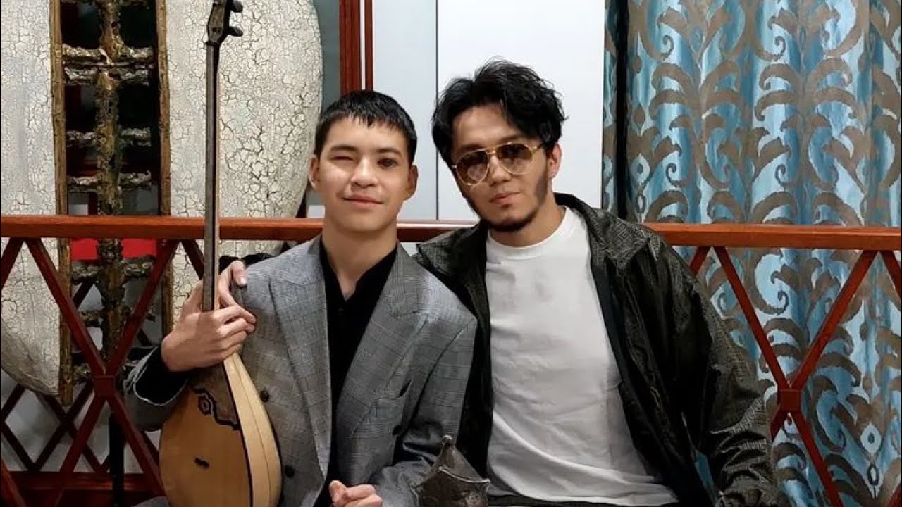 DIMASH met Nurdaulet Sagatbek, the winner of the “Dombra-Dastan”｜ Play Dombyra together（Collection）