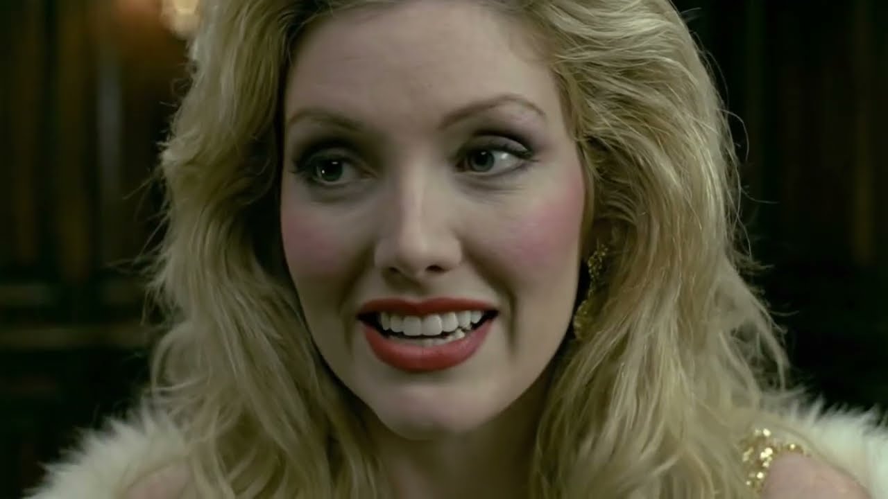 Man TRANSFORMED into a BEAUTY PAGEANT QUEEN