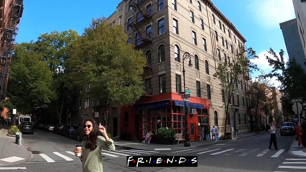 I Visited the REAL Friends Apartment in Manhattan 😱 | Washington Square Park