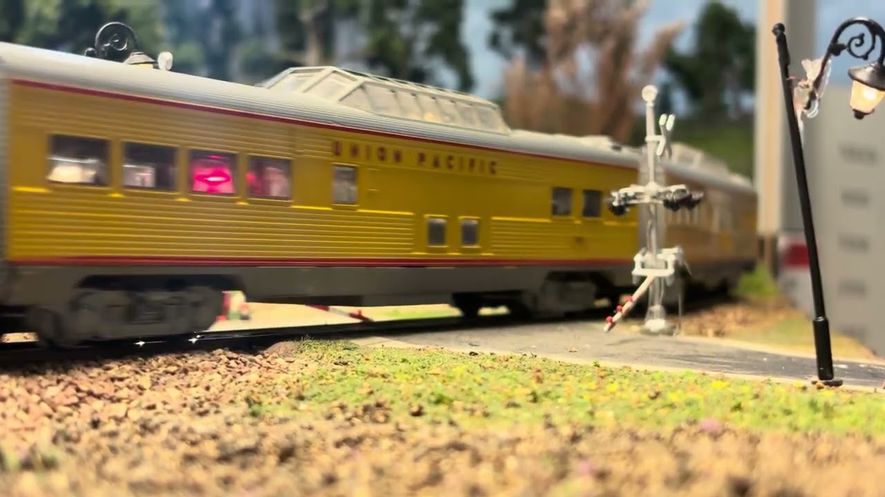 Ho Scale Freight Trains & Passenger Trains running on the Ho Scale Layout in Rhinelander, Wi.